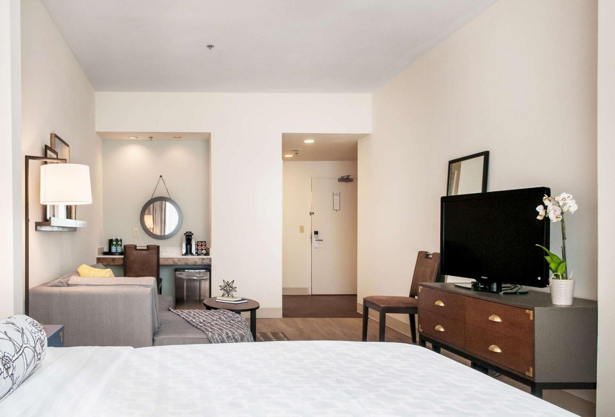 เซนต์ชาร์ลส์ โคช เฮาส์, แอสเซนด์ โฮเทล คอลเล็กชัน Hotel นิวออร์ลีนส์ ภายนอก รูปภาพ